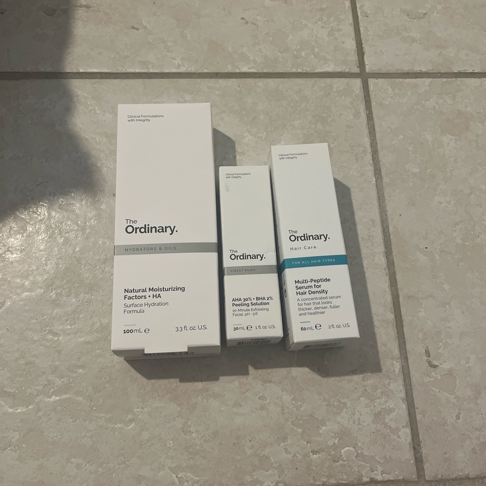 The Ordinary Skincare Set - White